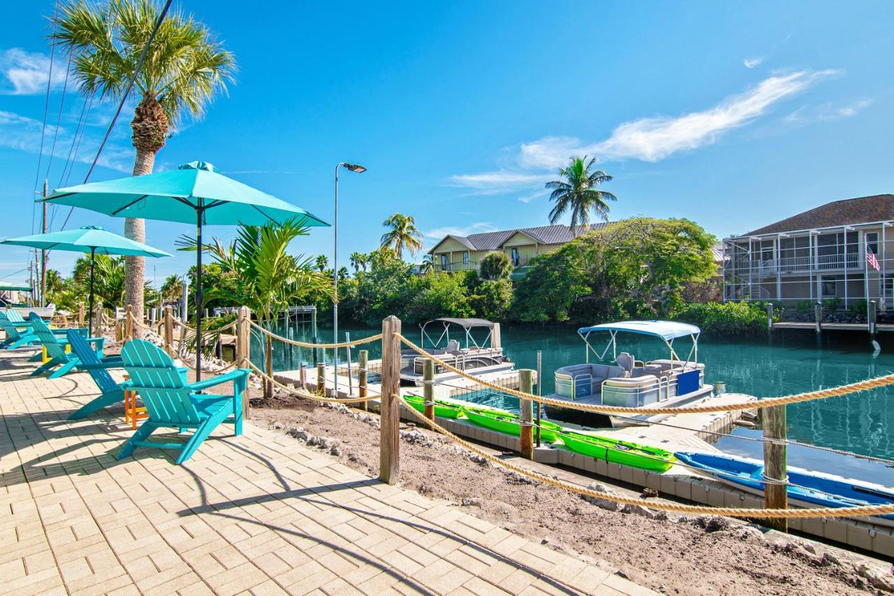 Latitude 26 Waterfront Resort And Marina フォートマイヤーズビーチ エクステリア 写真