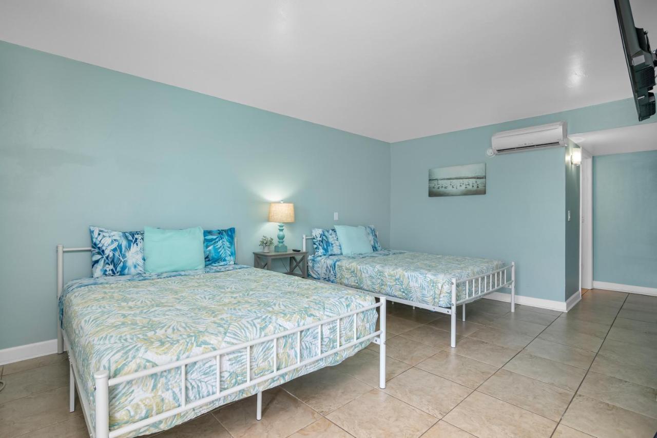 Latitude 26 Waterfront Resort And Marina フォートマイヤーズビーチ エクステリア 写真